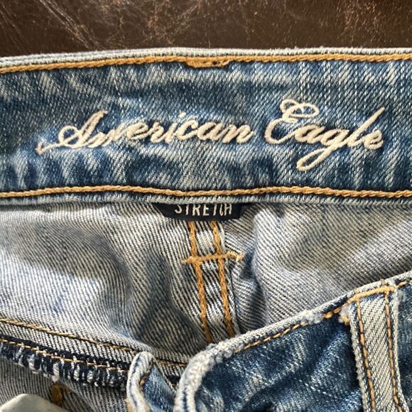 American Eagle Boy Fit Stretch Denim - Picture 8 of 12